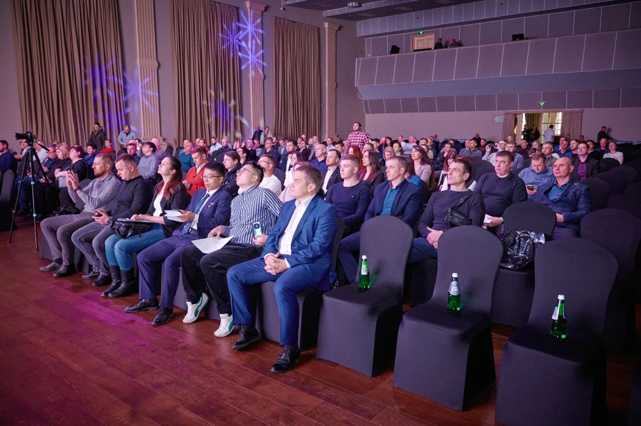 Successful Convening of the CHIGO A/C Russia Distributors Conference